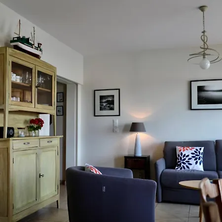 Beautiful Sea View 66m2 With Terrace Apartment